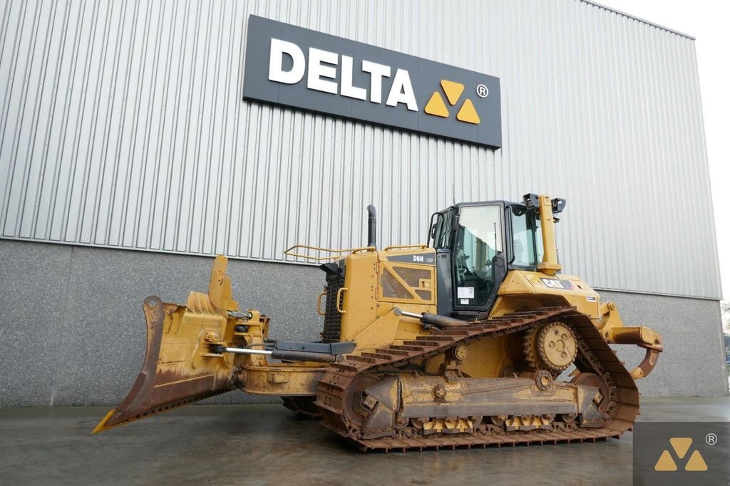 Bulldozer des Typs Caterpillar D6N LGP, Gebrauchtmaschine in Zevenbergen (Bild 9)