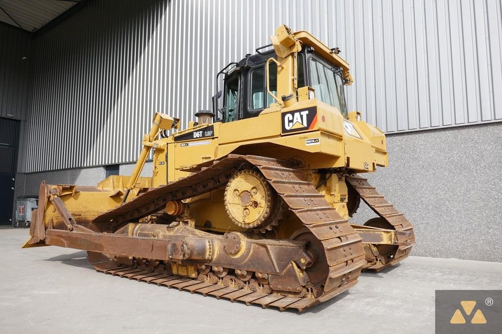 Bulldozer typu Caterpillar D6T LGP, Gebrauchtmaschine w Zevenbergen (Zdjęcie 9)