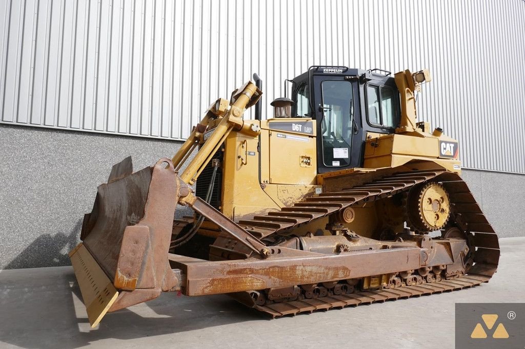 Bulldozer του τύπου Caterpillar D6T LGP, Gebrauchtmaschine σε Zevenbergen (Φωτογραφία 4)