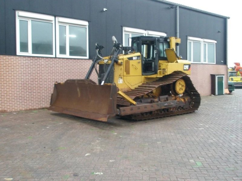 Bulldozer van het type Caterpillar D6T LGP, Gebrauchtmaschine in Barneveld (Foto 1)
