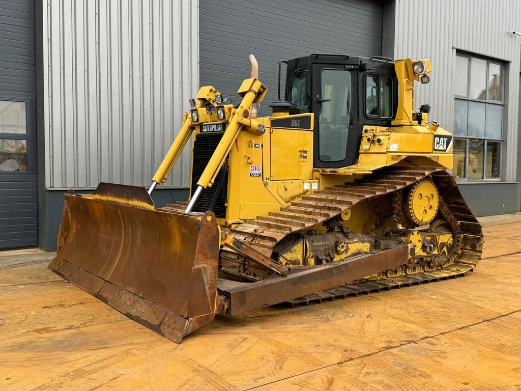 Bulldozer des Typs Caterpillar D6T LGP, Gebrauchtmaschine in Velddriel (Bild 2)