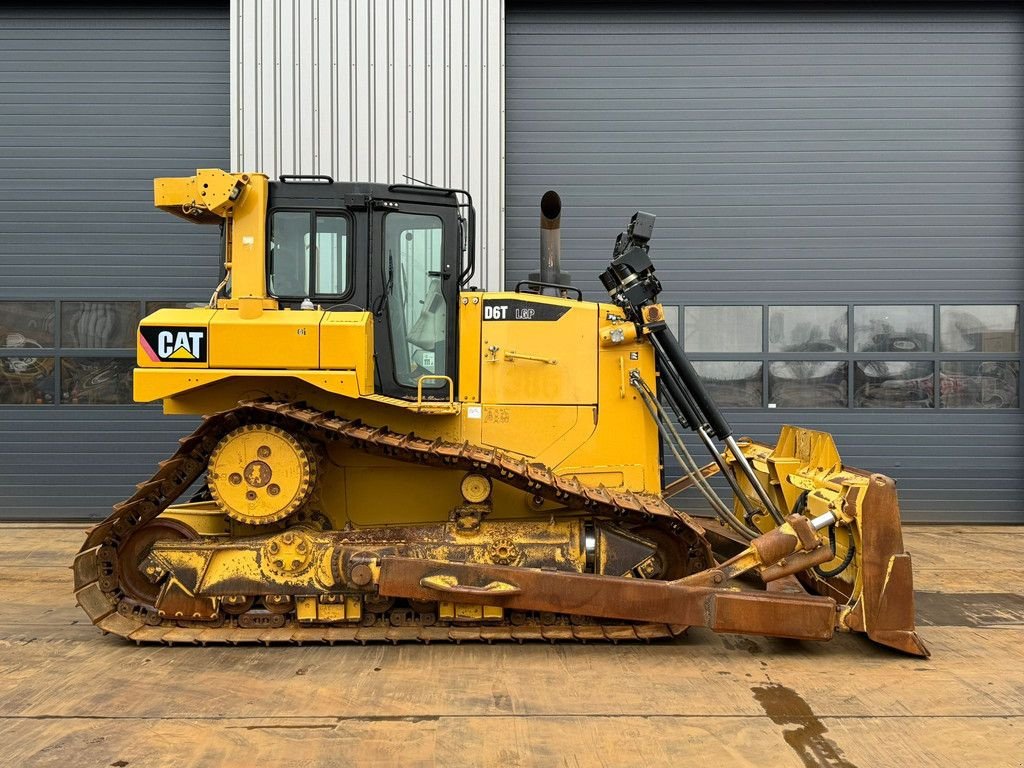 Bulldozer del tipo Caterpillar D6T LGP, Gebrauchtmaschine In Velddriel (Immagine 7)