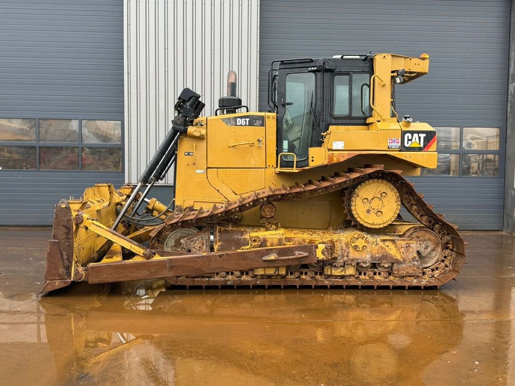 Bulldozer του τύπου Caterpillar D6T LGP, Gebrauchtmaschine σε Velddriel (Φωτογραφία 1)