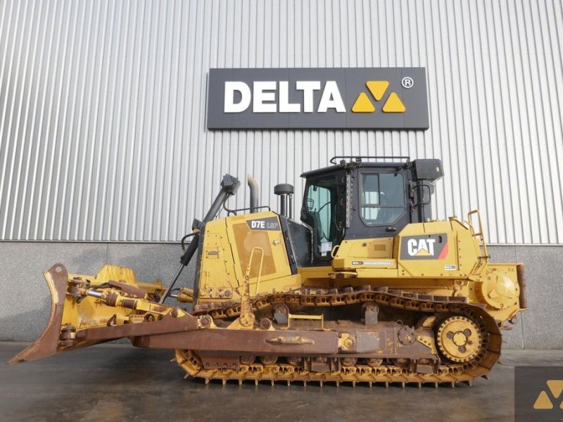 Bulldozer типа Caterpillar D7E LGP, Gebrauchtmaschine в Zevenbergen (Фотография 1)