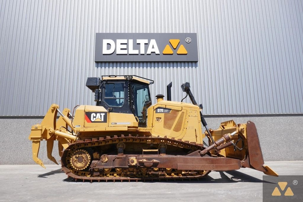 Bulldozer del tipo Caterpillar D7E LGP, Gebrauchtmaschine en Zevenbergen (Imagen 2)