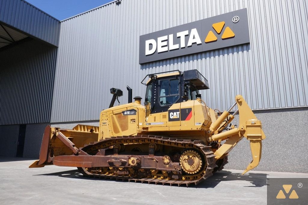 Bulldozer des Typs Caterpillar D7E LGP, Gebrauchtmaschine in Zevenbergen (Bild 9)