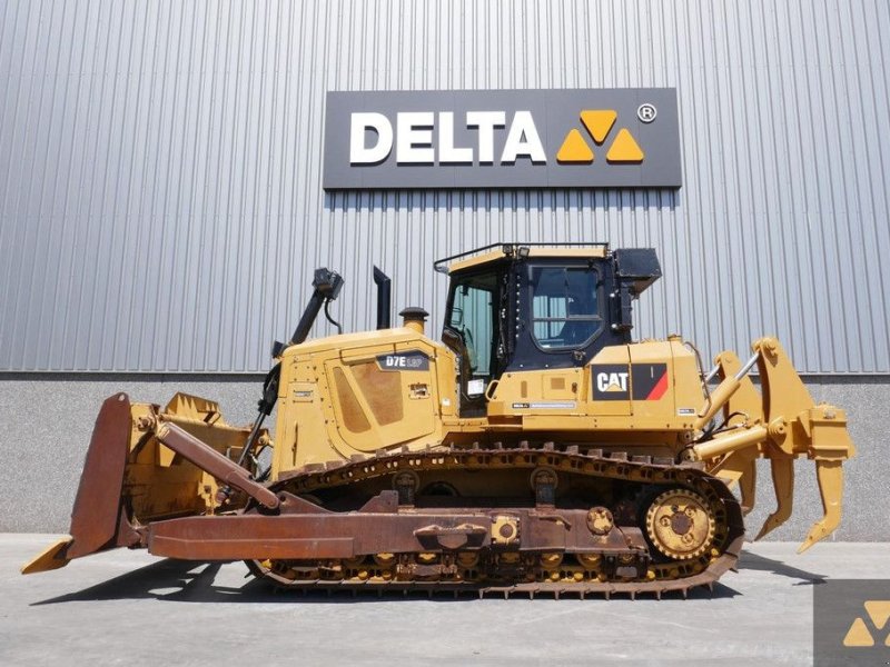 Bulldozer типа Caterpillar D7E LGP, Gebrauchtmaschine в Zevenbergen (Фотография 1)