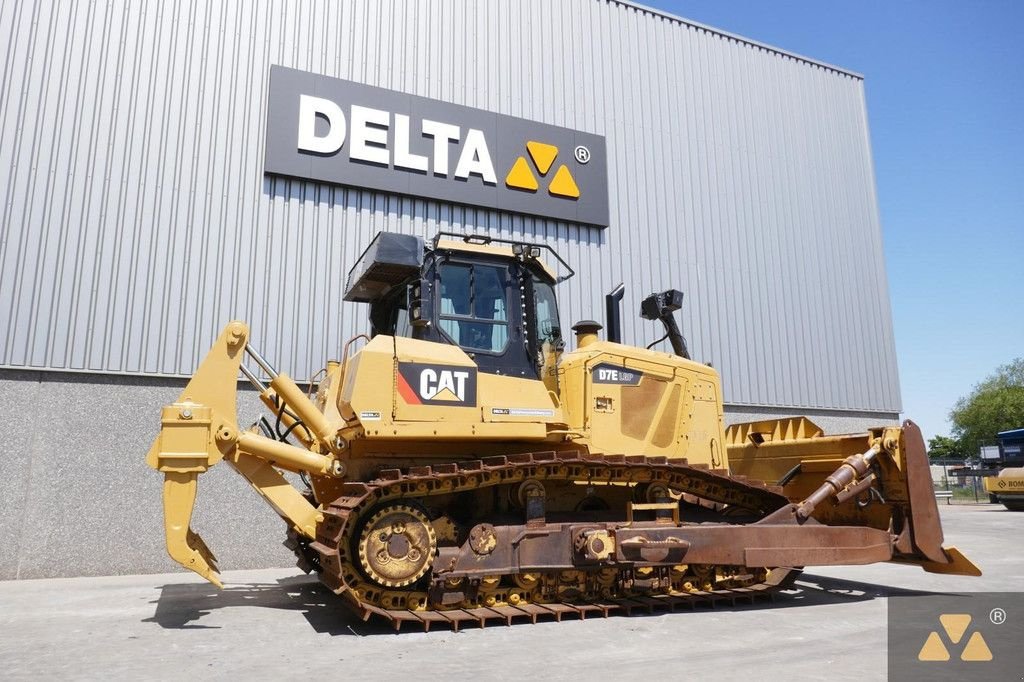 Bulldozer Türe ait Caterpillar D7E LGP, Gebrauchtmaschine içinde Zevenbergen (resim 5)