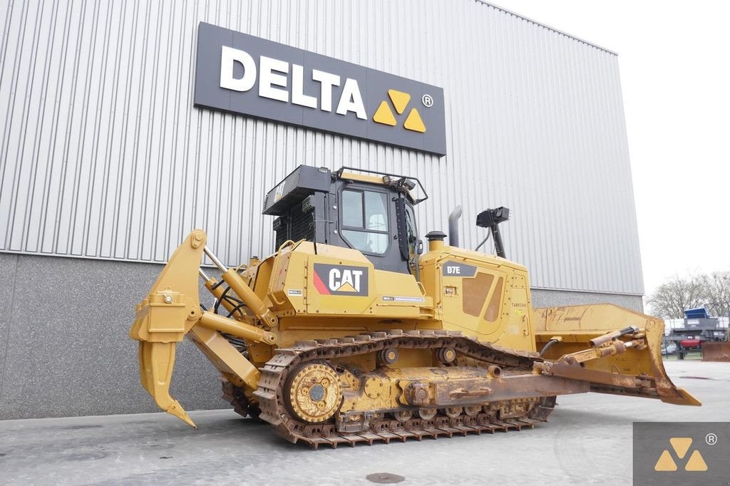 Bulldozer van het type Caterpillar D7E, Gebrauchtmaschine in Zevenbergen (Foto 5)