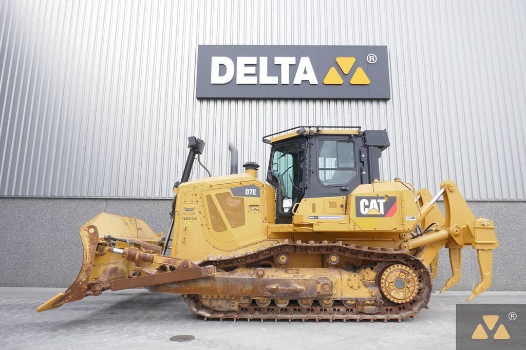 Bulldozer Türe ait Caterpillar D7E, Gebrauchtmaschine içinde Zevenbergen (resim 1)