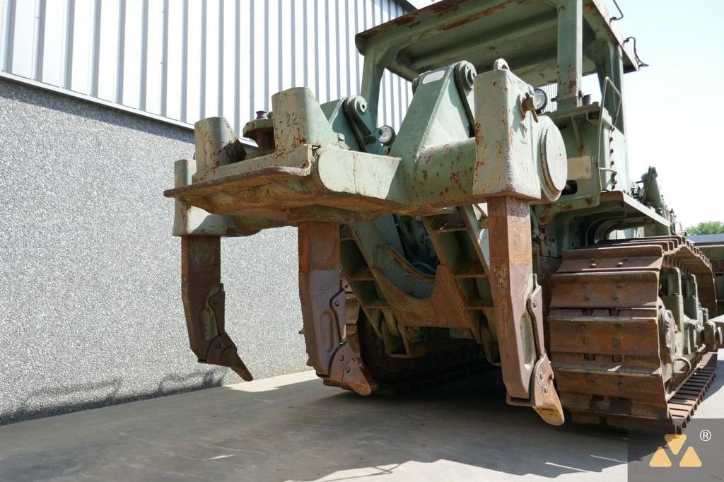 Bulldozer del tipo Caterpillar D7F Ex-army, Gebrauchtmaschine In Zevenbergen (Immagine 11)