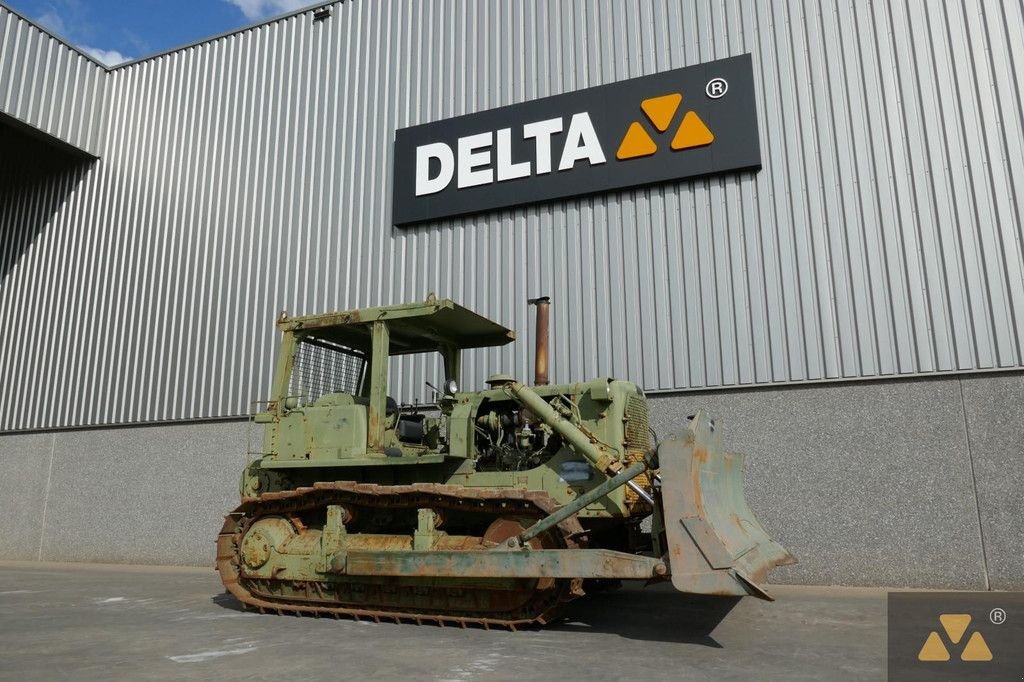 Bulldozer du type Caterpillar D7F Ex-army, Gebrauchtmaschine en Zevenbergen (Photo 3)