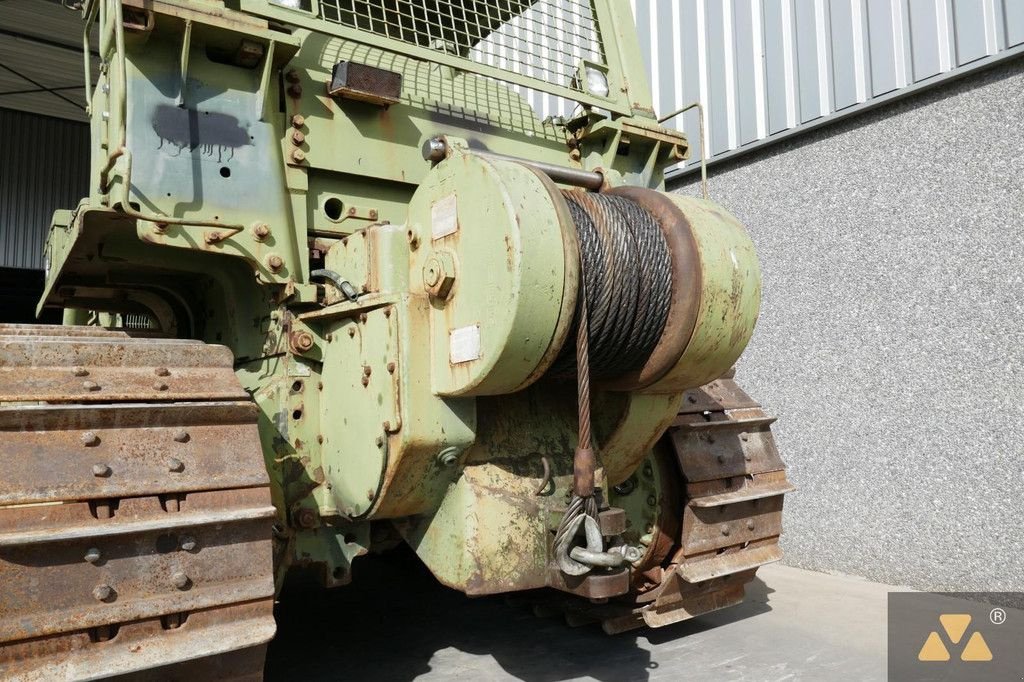 Bulldozer des Typs Caterpillar D7F Ex-army, Gebrauchtmaschine in Zevenbergen (Bild 7)