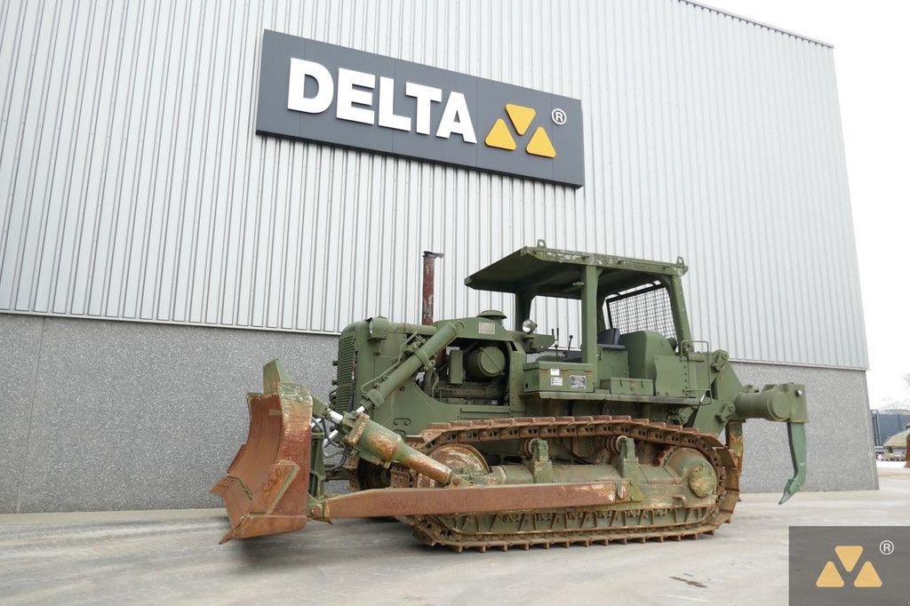 Bulldozer Türe ait Caterpillar D7F Ex-army, Gebrauchtmaschine içinde Zevenbergen (resim 4)