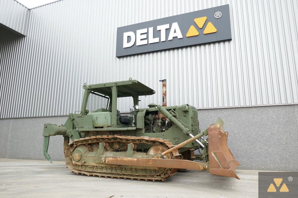 Bulldozer Türe ait Caterpillar D7F Ex-army, Gebrauchtmaschine içinde Zevenbergen (resim 3)