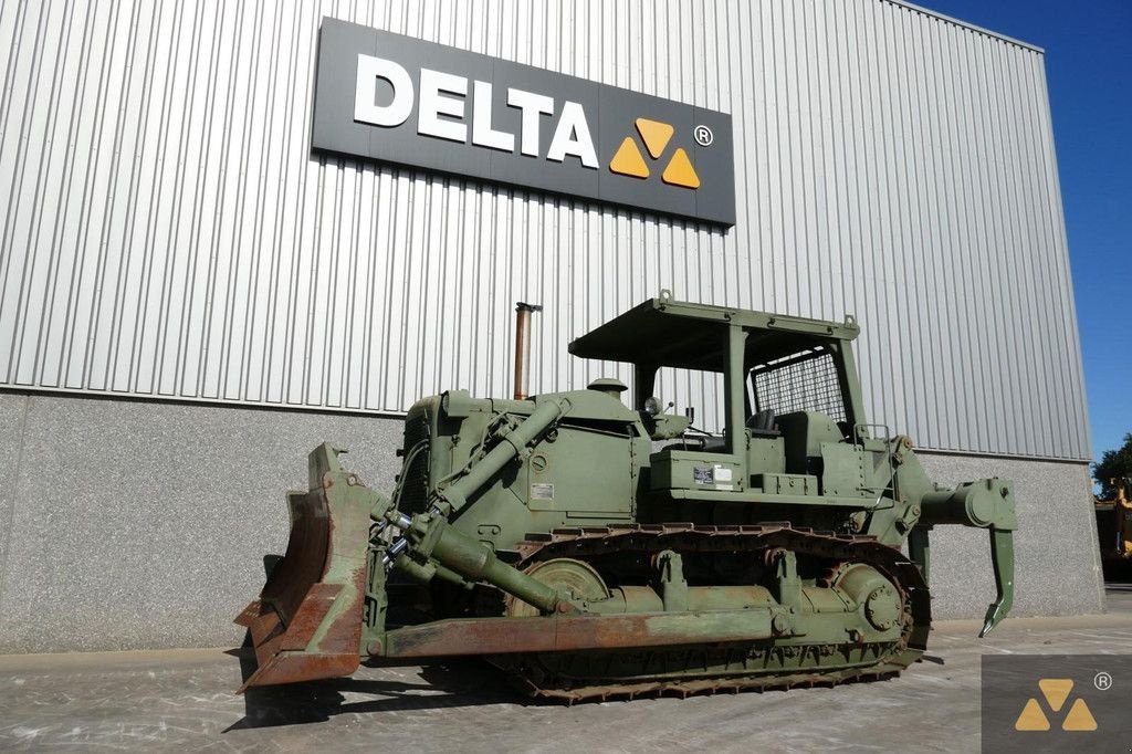 Bulldozer Türe ait Caterpillar D7F Ex-army, Gebrauchtmaschine içinde Zevenbergen (resim 4)