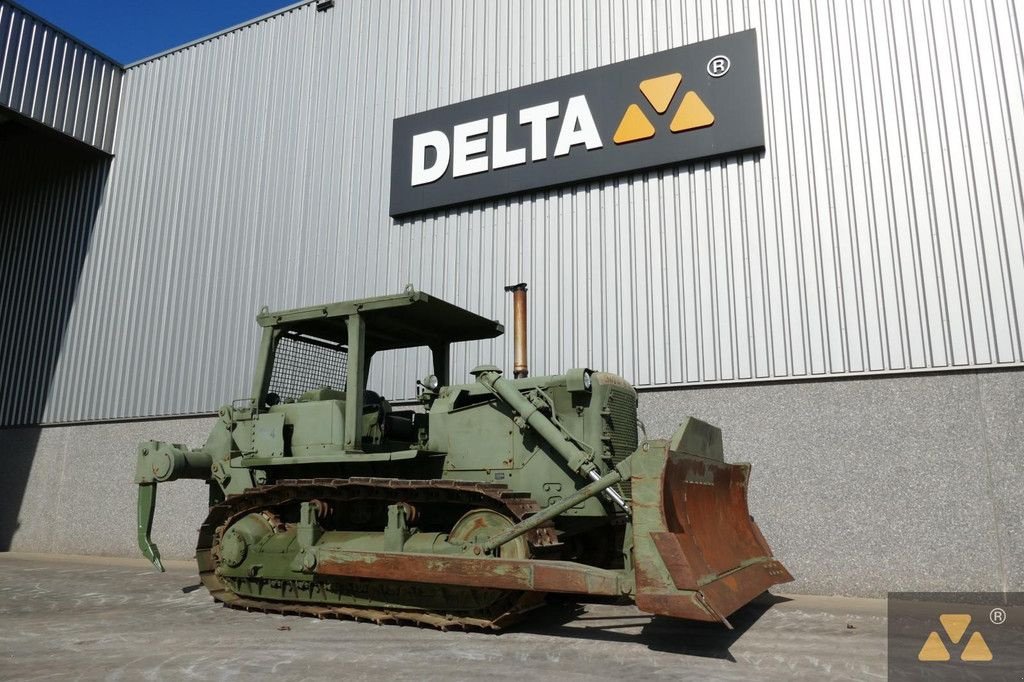 Bulldozer Türe ait Caterpillar D7F Ex-army, Gebrauchtmaschine içinde Zevenbergen (resim 3)