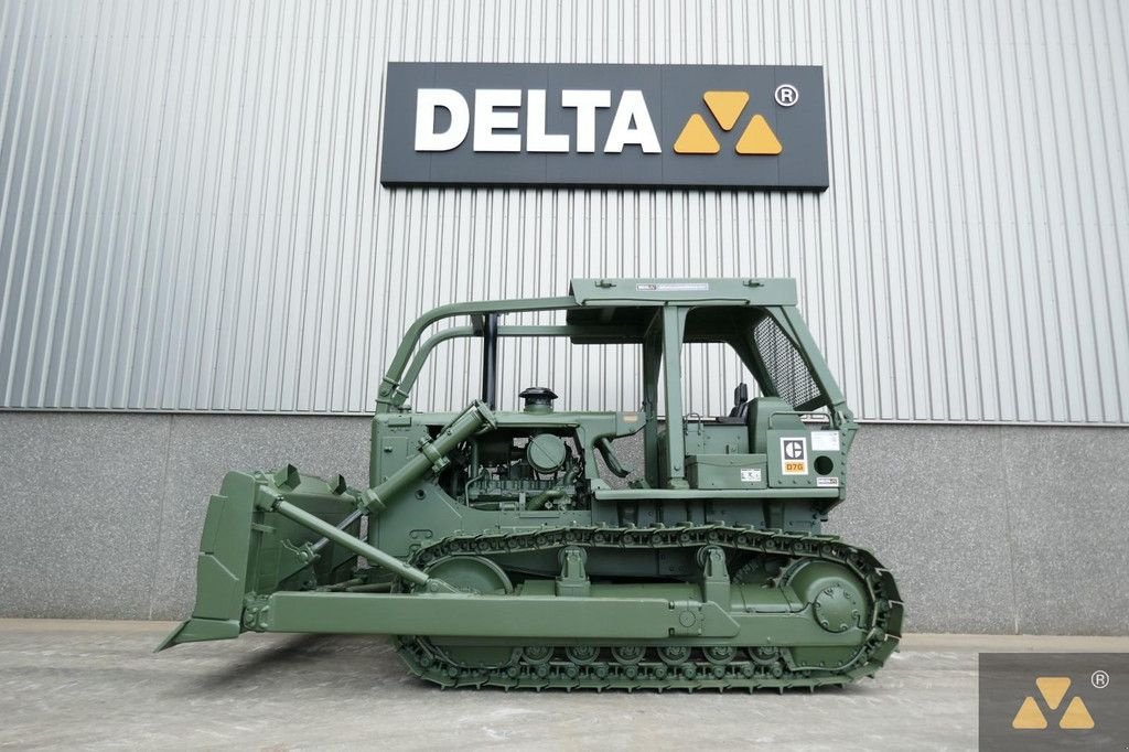 Bulldozer of the type Caterpillar D7G Ex-army, Gebrauchtmaschine in Zevenbergen (Picture 1)