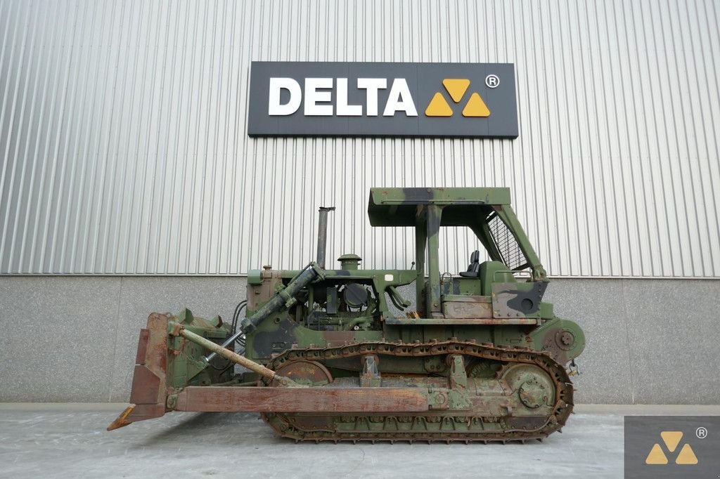 Bulldozer of the type Caterpillar D7G Ex-army, Gebrauchtmaschine in Zevenbergen (Picture 1)