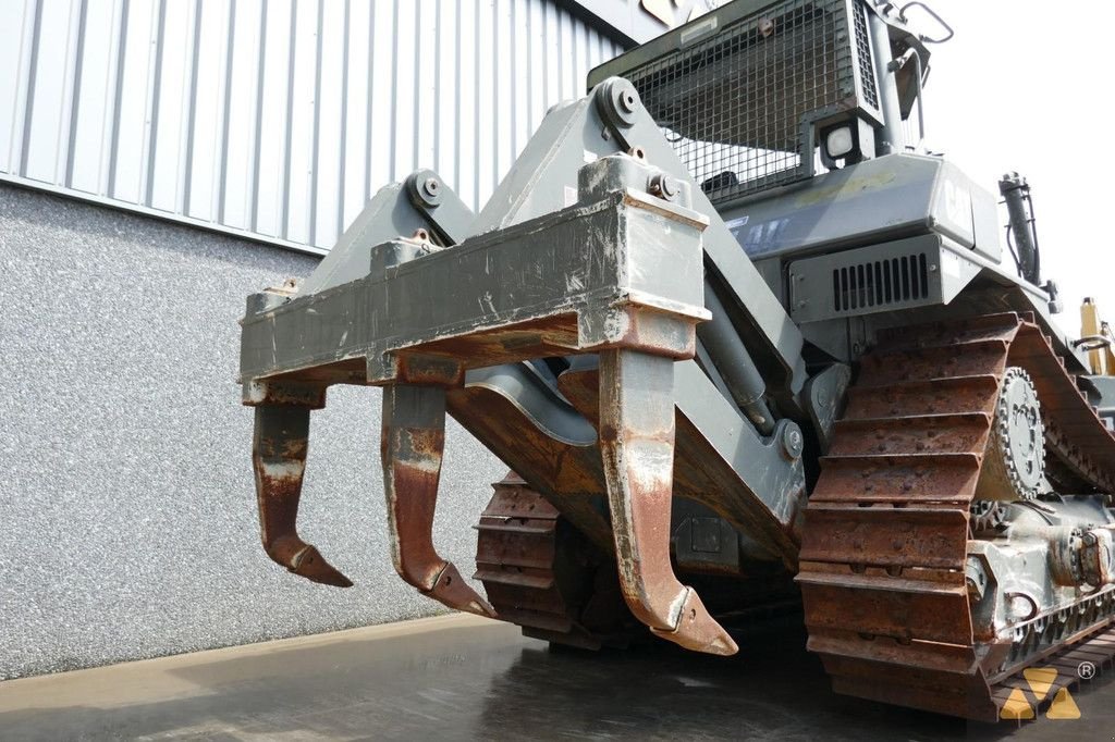 Bulldozer du type Caterpillar D7H II Ex-army, Gebrauchtmaschine en Zevenbergen (Photo 10)