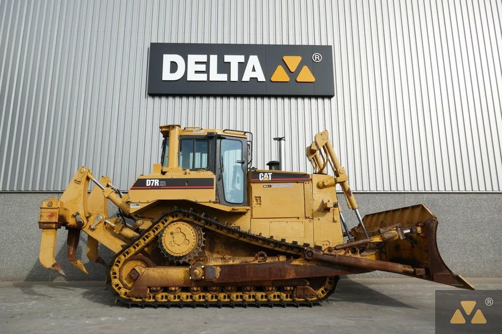 Bulldozer del tipo Caterpillar D7R XR Series II, Gebrauchtmaschine In Zevenbergen (Immagine 2)