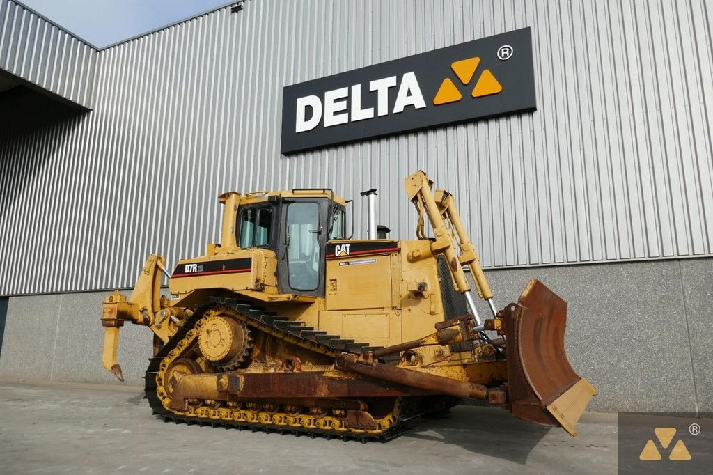 Bulldozer des Typs Caterpillar D7R XR Series II, Gebrauchtmaschine in Zevenbergen (Bild 3)