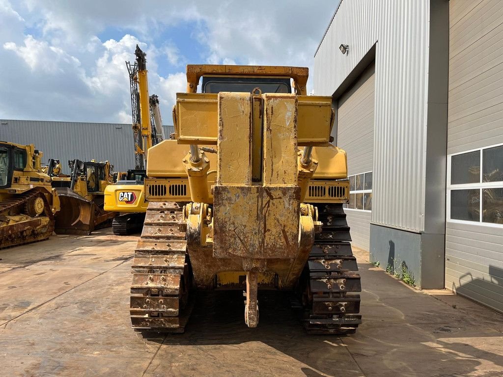 Bulldozer van het type Caterpillar D8R - ripper, Gebrauchtmaschine in Velddriel (Foto 4)