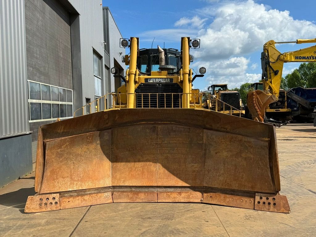 Bulldozer van het type Caterpillar D8T - CE Certifed, Gebrauchtmaschine in Velddriel (Foto 9)