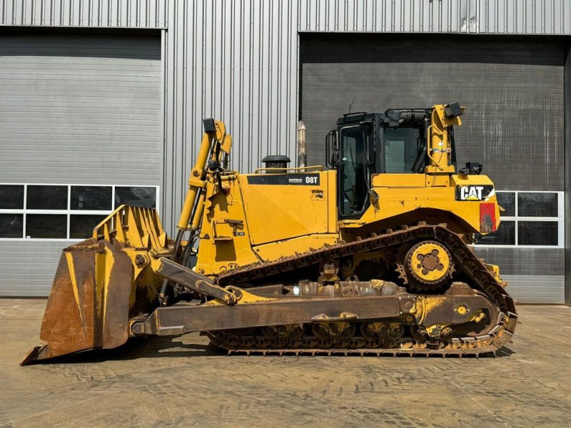 Bulldozer typu Caterpillar D8T - CE Certifed, Gebrauchtmaschine v Velddriel (Obrázek 1)