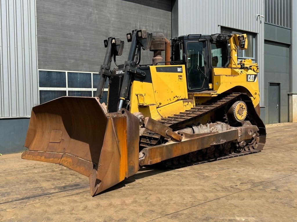 Bulldozer typu Caterpillar D8T - CE Certified, Gebrauchtmaschine v Velddriel (Obrázek 2)