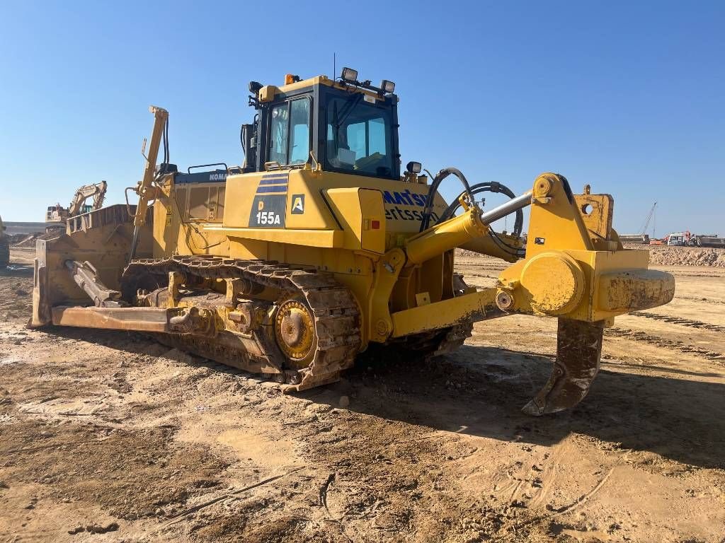 Bulldozer des Typs Komatsu D 155A (Saudi Arabia), Gebrauchtmaschine in Stabroek (Bild 4)