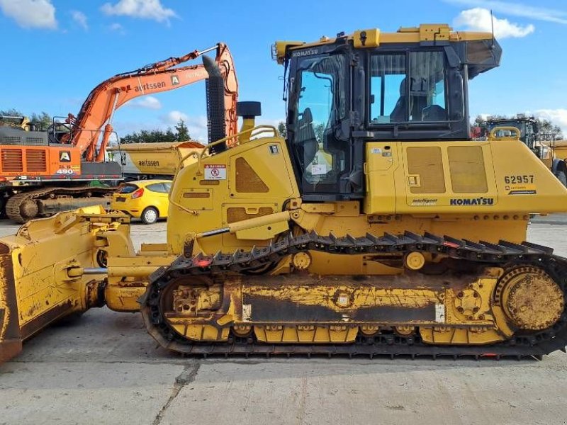 Bulldozer of the type Komatsu D61 PXI-24 (New Undercarriage), Gebrauchtmaschine in Stabroek (Picture 1)