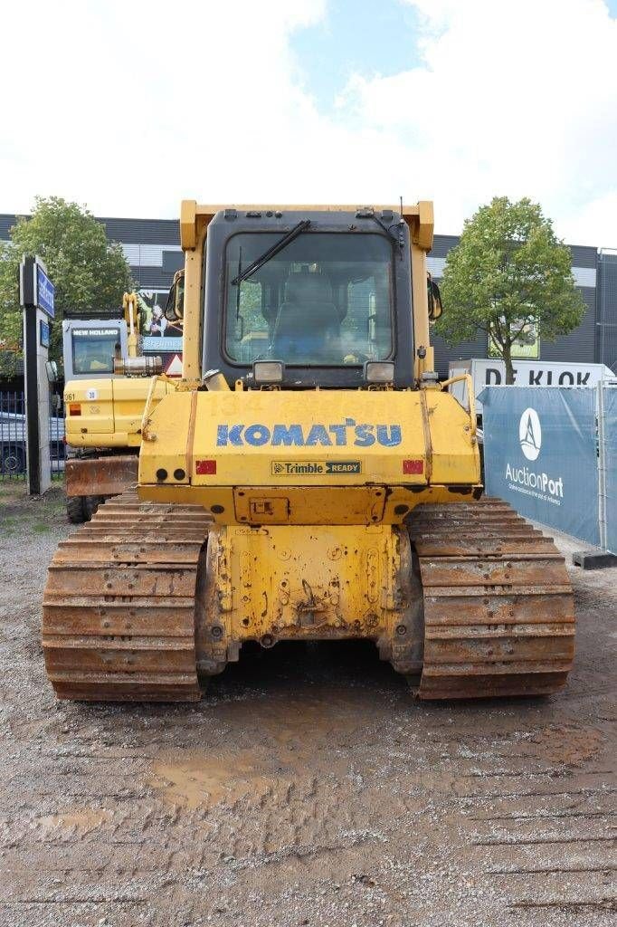 Bulldozer van het type Komatsu D61PX-15EO, Gebrauchtmaschine in Antwerpen (Foto 4)