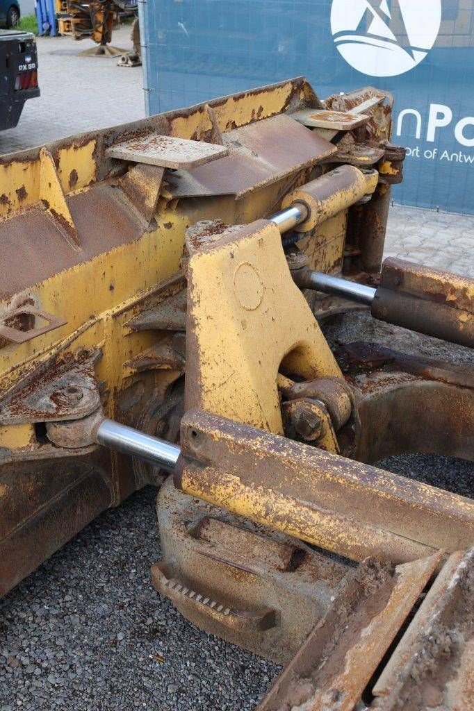 Bulldozer van het type Komatsu D61PX-15EO, Gebrauchtmaschine in Antwerpen (Foto 11)