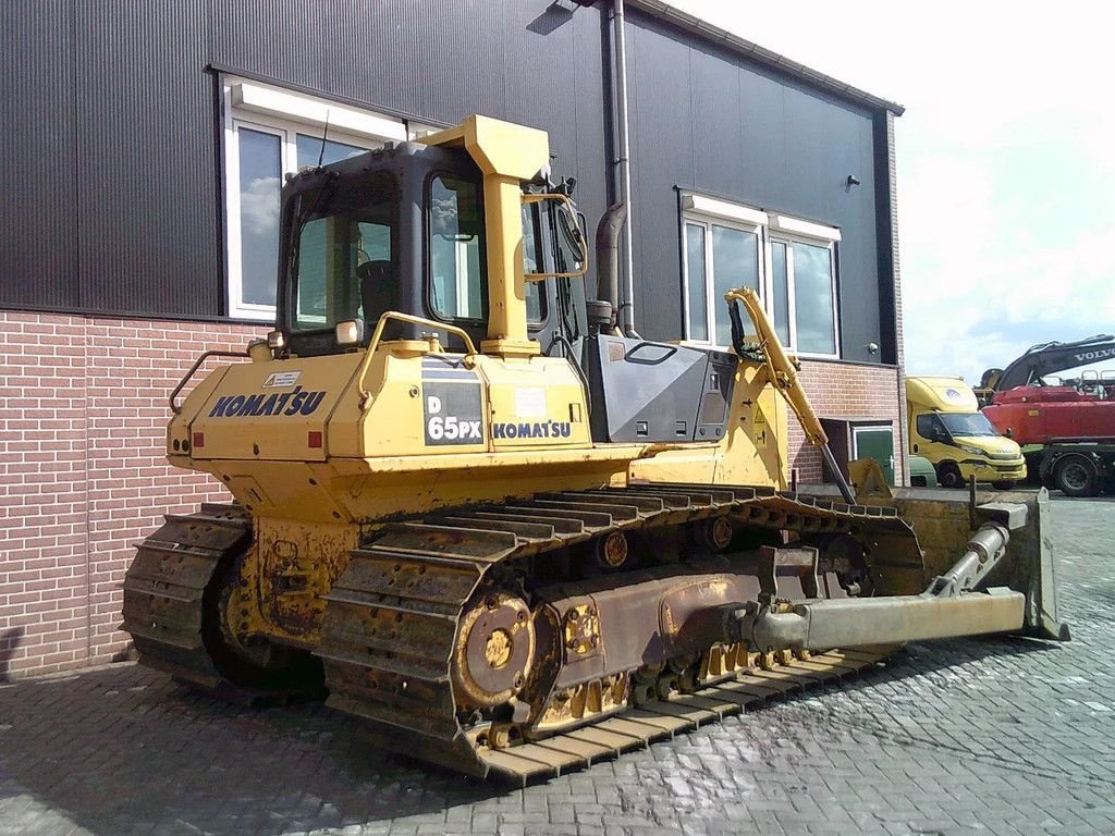 Bulldozer of the type Komatsu D65PX-15, Gebrauchtmaschine in Barneveld (Picture 3)