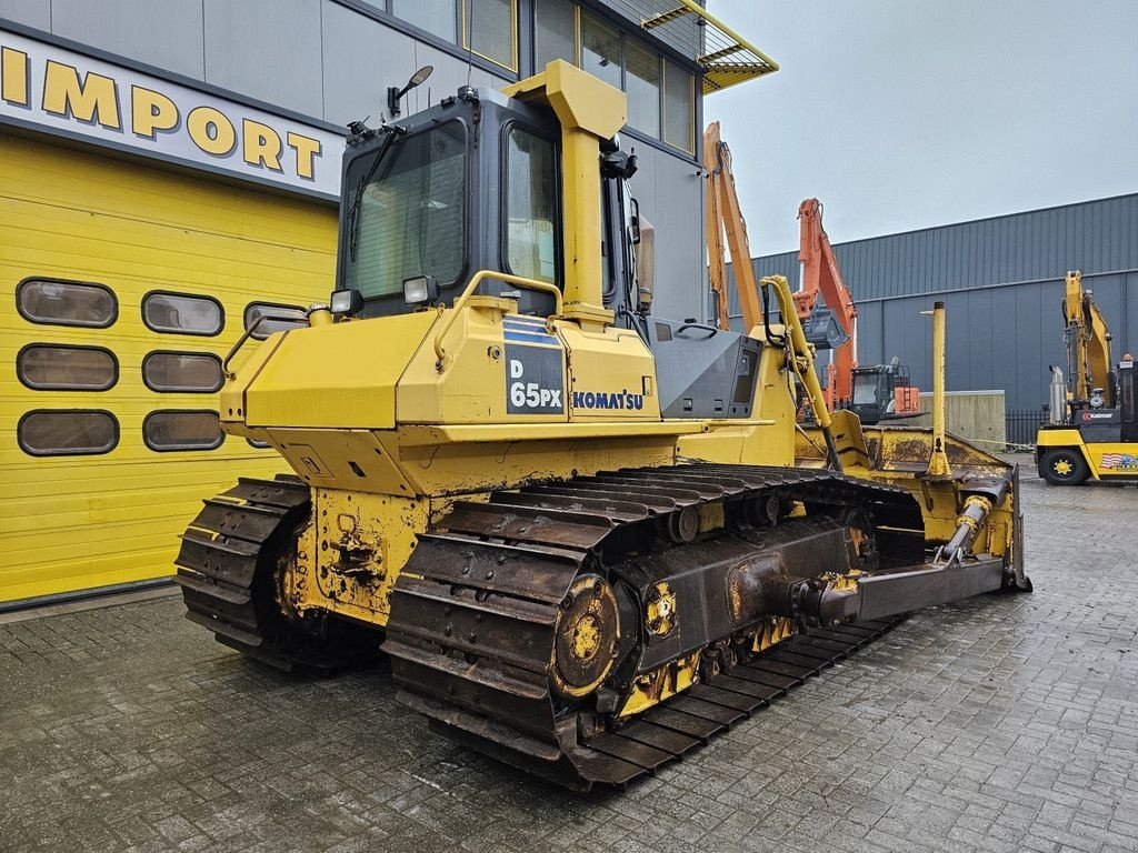 Bulldozer del tipo Komatsu D65PX-15EO, Gebrauchtmaschine In Krabbendijke (Immagine 5)