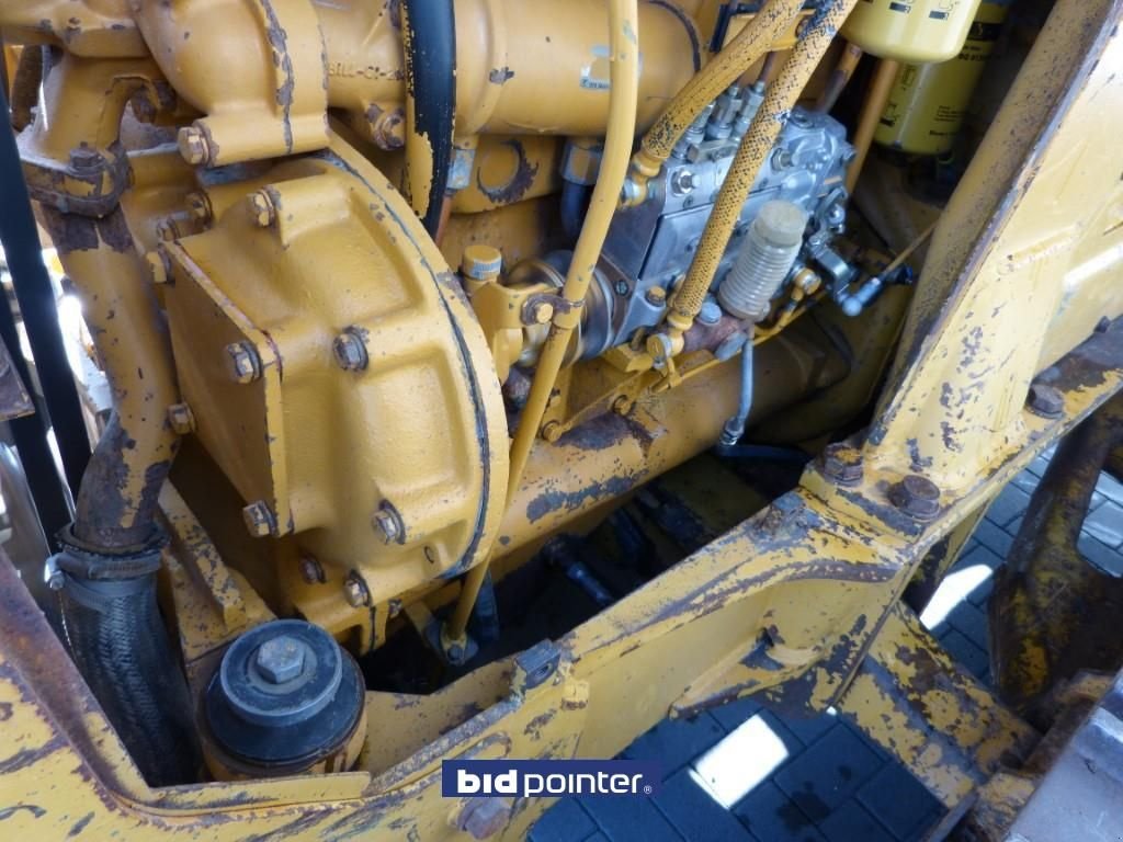 Bulldozer des Typs Komatsu D75S, Gebrauchtmaschine in Deurne (Bild 5)