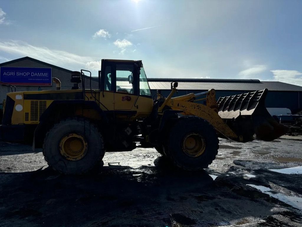 Bulldozer typu Komatsu WA470-6, Gebrauchtmaschine w Wevelgem (Zdjęcie 3)