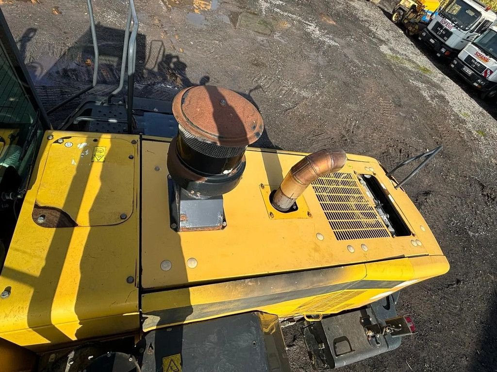 Bulldozer van het type Komatsu WA470-6, Gebrauchtmaschine in Wevelgem (Foto 8)