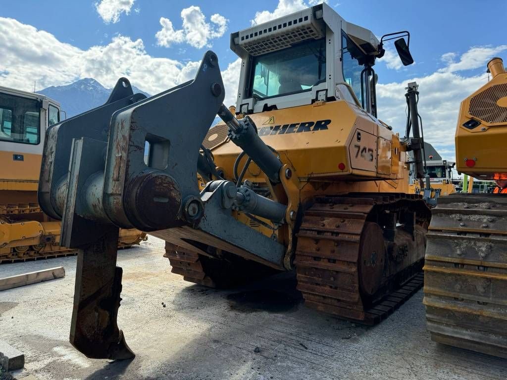 Bulldozer du type Liebherr PR746L, Gebrauchtmaschine en Veldhoven (Photo 2)