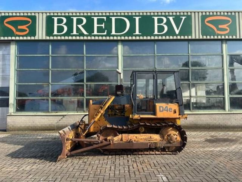 Bulldozer du type Sonstige Cat D 4 E, Gebrauchtmaschine en Roosendaal (Photo 2)