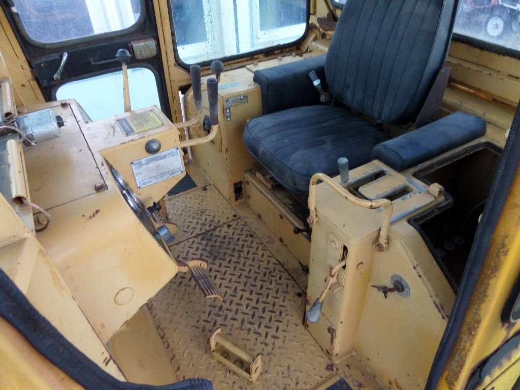 Bulldozer Türe ait Sonstige Cat D 4 E, Gebrauchtmaschine içinde Rucphen (resim 7)