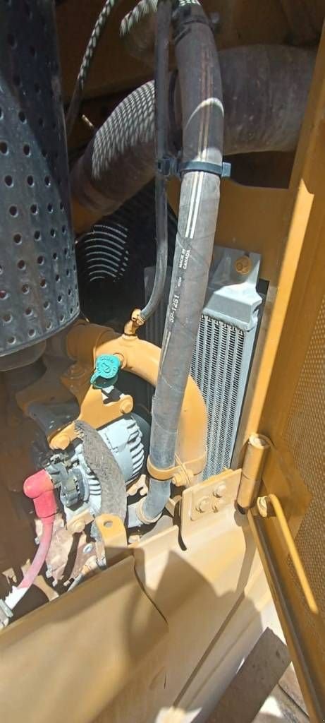 Bulldozer typu Sonstige Cat D6R2 (Saudi Arabia), Gebrauchtmaschine v Stabroek (Obrázok 10)