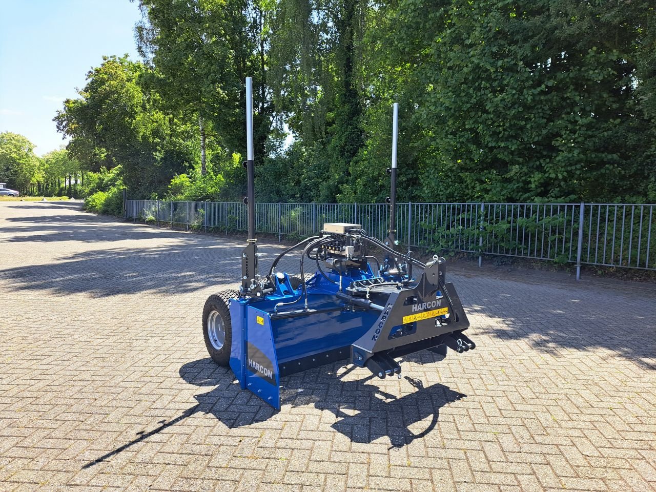 Bulldozer of the type Sonstige Harcon KB 1800 S65, Neumaschine in Didam (Picture 2)