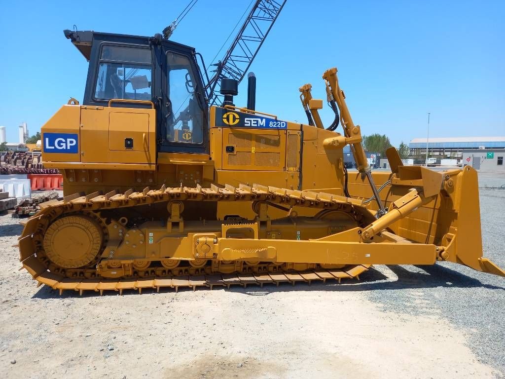 Bulldozer des Typs Sonstige SEM 822D LGP (Abu Dhabi -unused 2 pieces available ), Neumaschine in Stabroek (Bild 10)