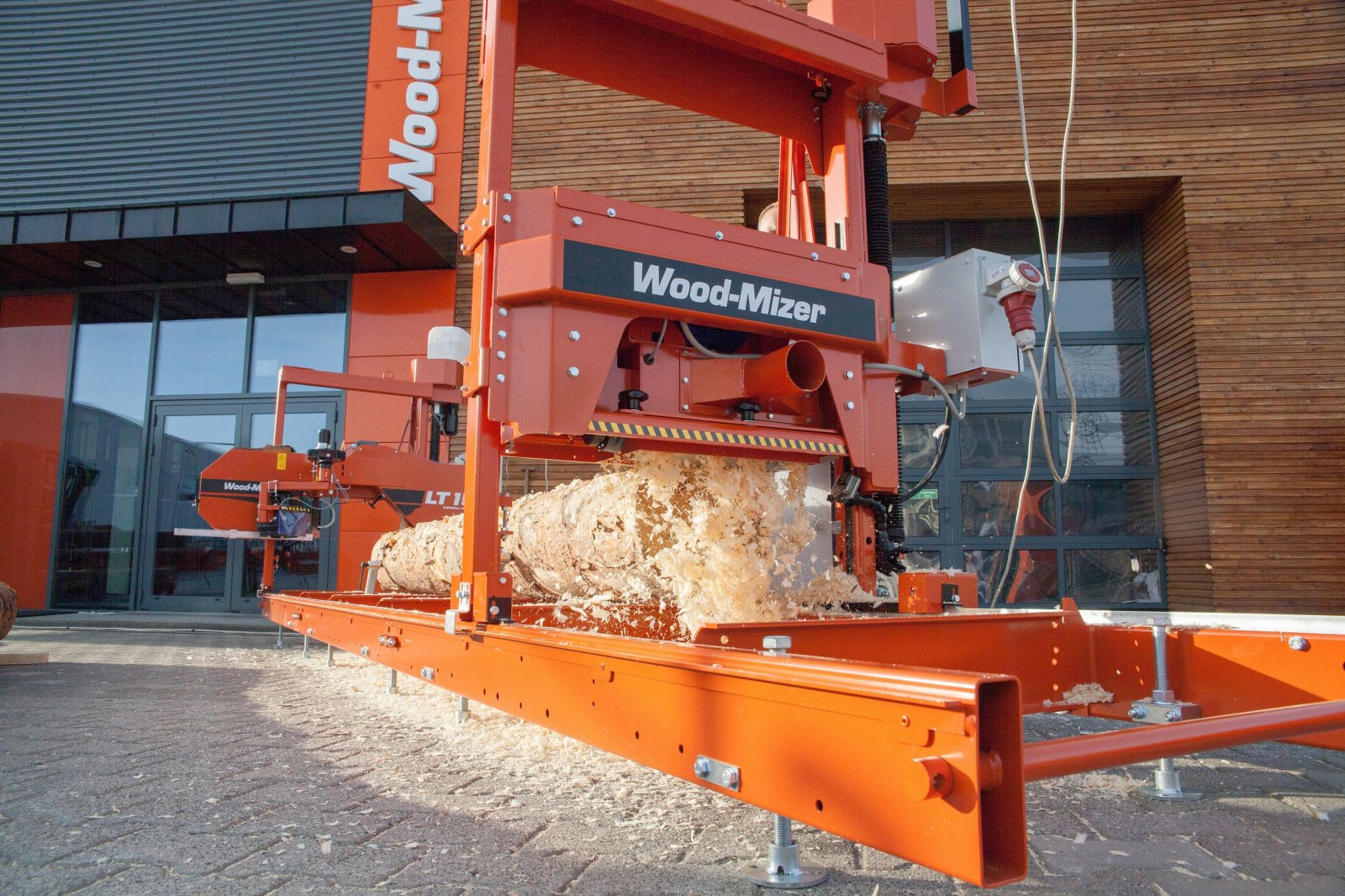 Dickenhobel du type Wood-Mizer MP100 Balkenhobel, Neumaschine en Schletau (Photo 4)