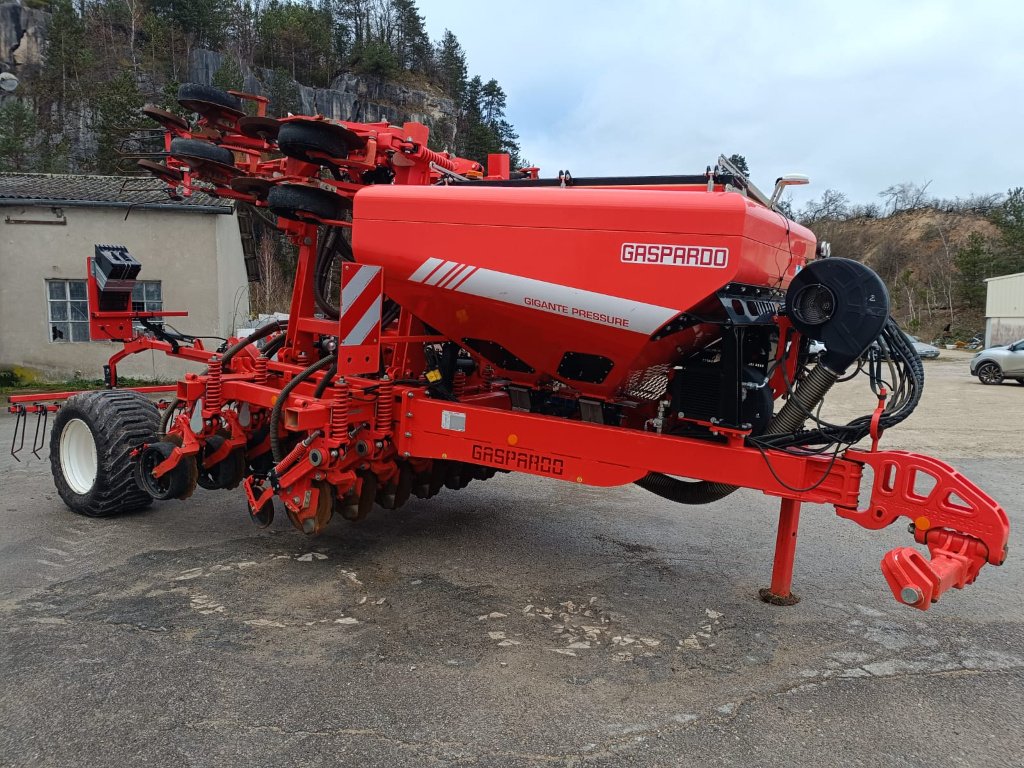 Direktsaatmaschine du type Gaspardo Gigante pressure 400, Gebrauchtmaschine en Lérouville (Photo 5)