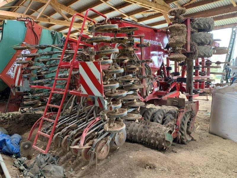 Direktsaatmaschine van het type Horsch PRONTO 5 TD, Gebrauchtmaschine in SAINT-GERMAIN DU PUY (Foto 3)