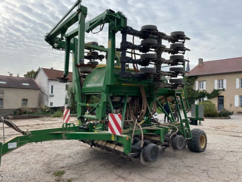 Direktsaatmaschine of the type John Deere 750 A, Gebrauchtmaschine in CHEVILLON  (MAIZEROY) (Picture 1)