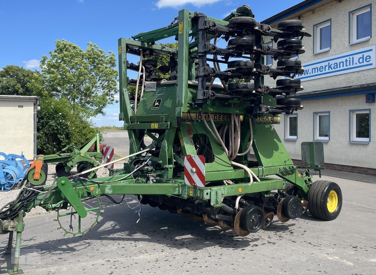 Direktsaatmaschine типа John Deere 750A 6m, Gebrauchtmaschine в Pragsdorf (Фотография 3)